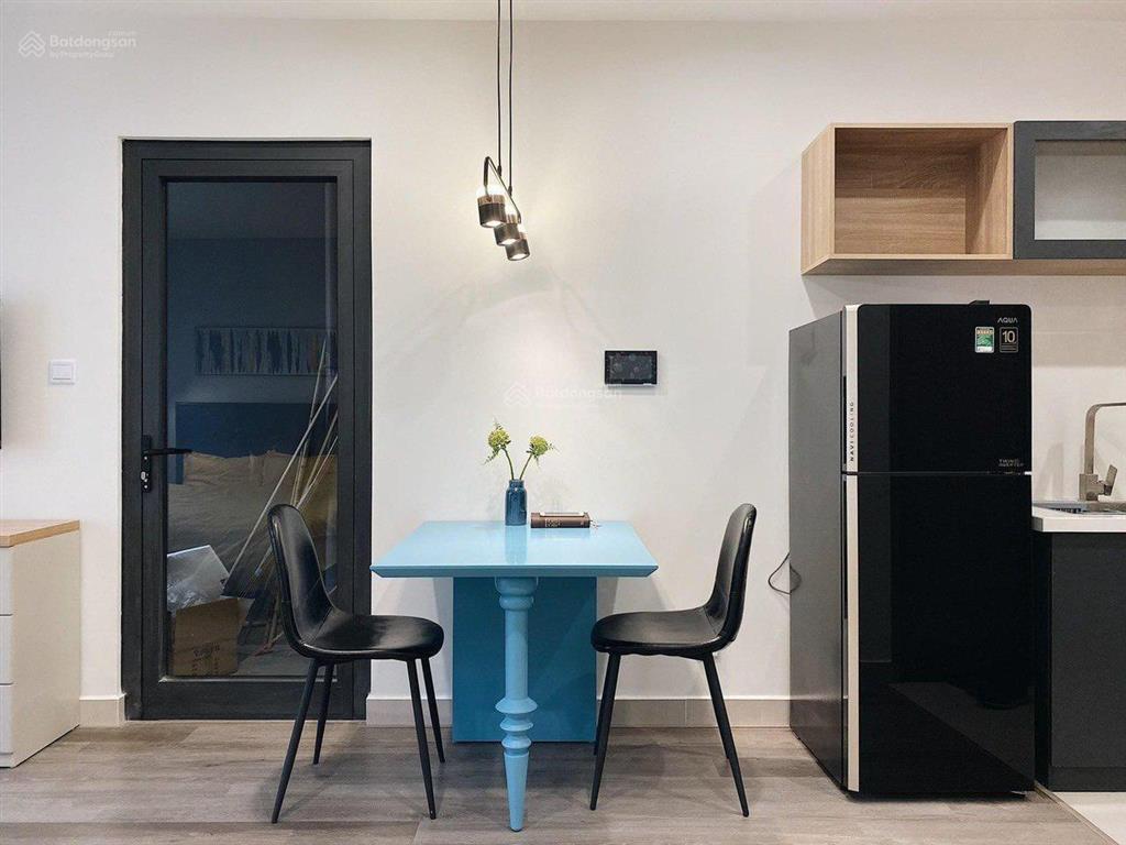 Chính chủ cho thuê căn hộ studio 30m2 full nội thất luxury tại vinhomes smart city tây mỗ
