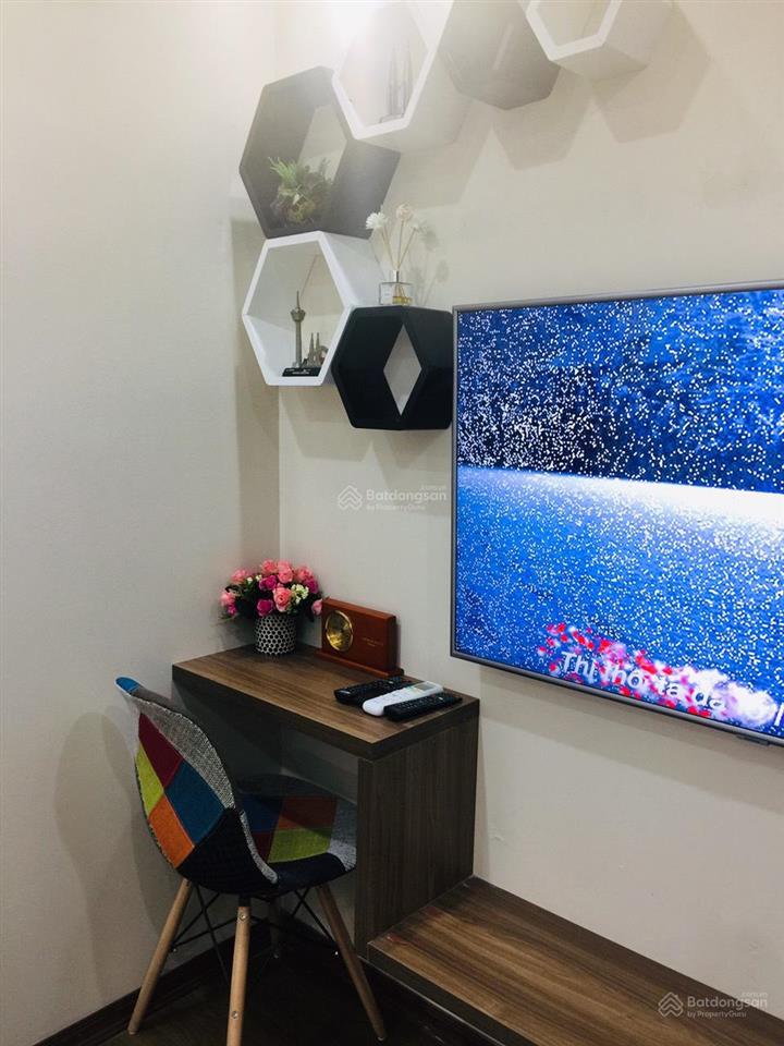 Chính chủ cho thuê gấp căn hộ studio 30m2 full nội thất cao cấp từ 8,5 tr/th vinhomes greenbay