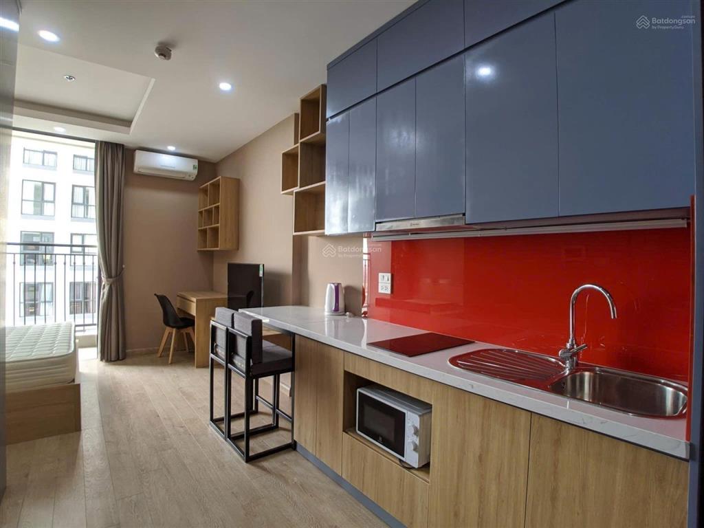 Giá tốt chính chủ gửi cho thuê căn studio 30m2 full nội thất cao cấp tại vinhomes green bay mễ trì
