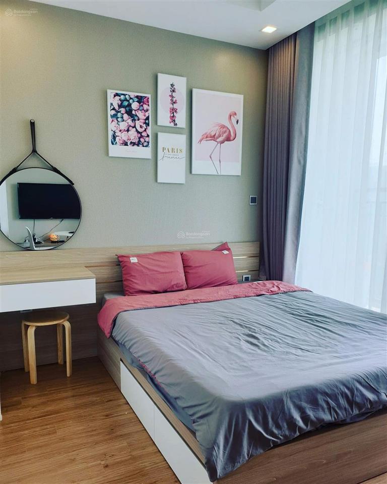 Chính chủ cho thuê studio 30m2 đủ đồ khách chỉ mang vali tới ở tại vinhomes greenbay