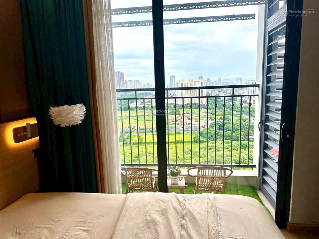 (giá tốt) chính chủ cho thuê căn studio 30m2 đầy đủ nội thất cao cấp tại vinhomes green bay