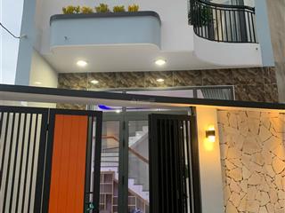 Bán nhà đẹp hẻm ô tô đường hoàng văn thái, full nội thất, 3pn, nhà mới 100%, giá chính chủ 3.8 tỷ