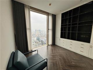 Cho thuê cc epic tower, 19 duy tân, 37 triệu, 93m2, 3pn, 2wc, view đẹp, tốt