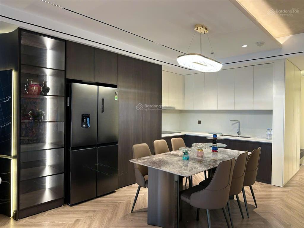 Bán căn hộ 3pn tầng đẹp, view đẹp, full đồ, 360 giải phóng  0902 030 ***