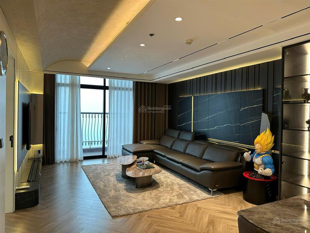 Bán căn hộ 3pn tầng đẹp, view đẹp, full đồ, 360 giải phóng  0902 030 ***