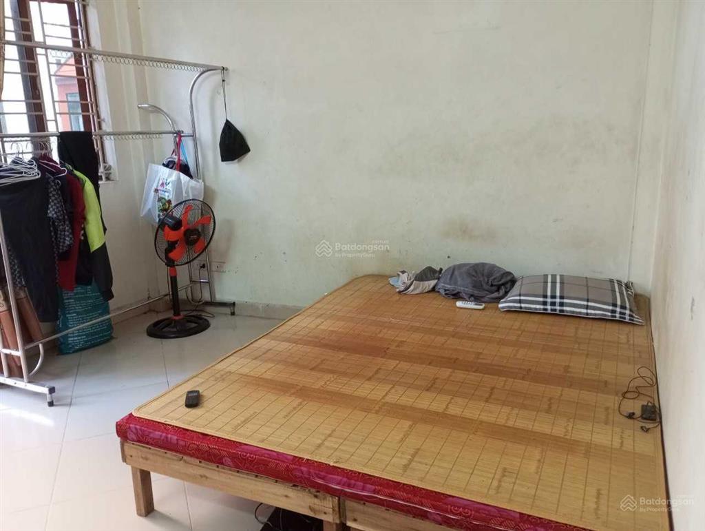 Cho thuê phòng 25m2 tại số 7d, ngách 22, ngõ 28, xuân la.  0902 030 ***