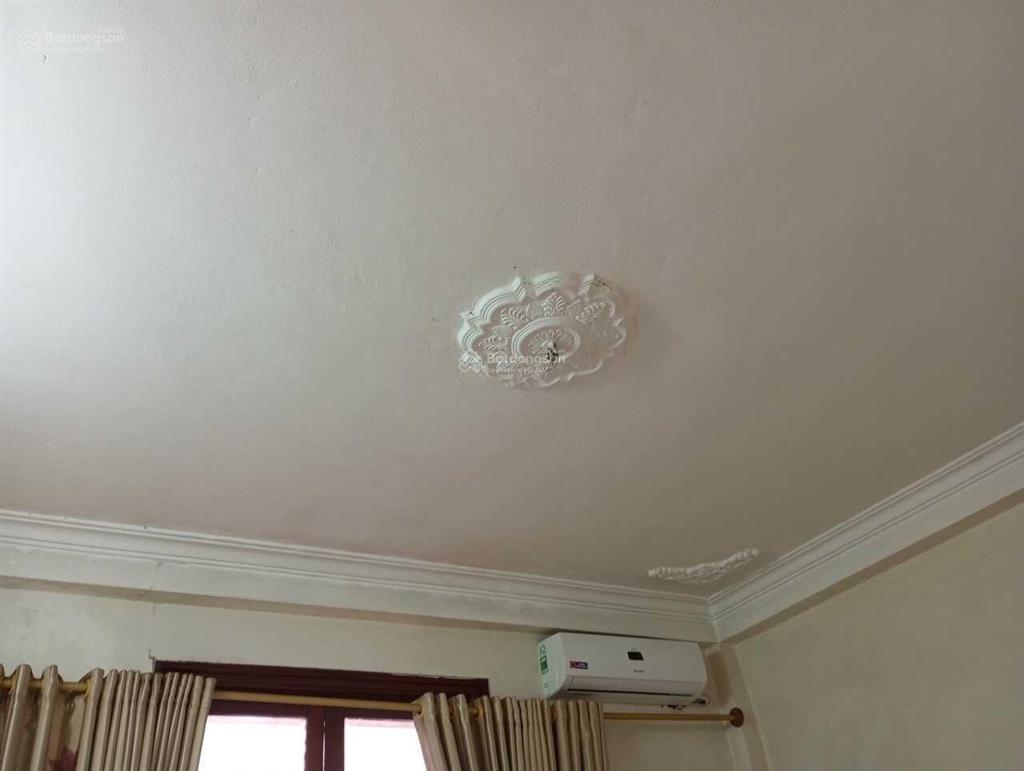 Cho thuê phòng 25m2 tại số 7d, ngách 22, ngõ 28, xuân la.  0902 030 ***