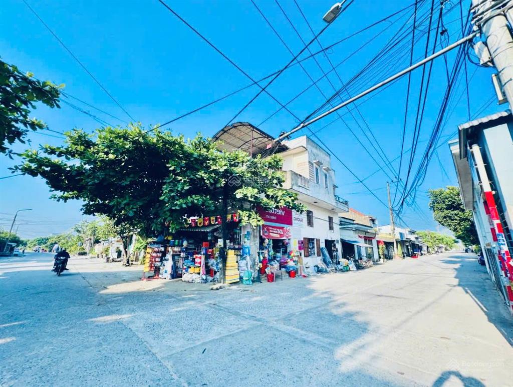Cần tiền bán ngang 6m10m, 170m2 hoàn toàn thổ cư. gấp gần đường hoàng sa duy phước nhìn qua hội an