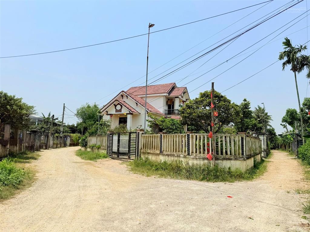 Cần tiền bán ngang 6m10m, 170m2 hoàn toàn thổ cư. gấp gần đường hoàng sa duy phước nhìn qua hội an