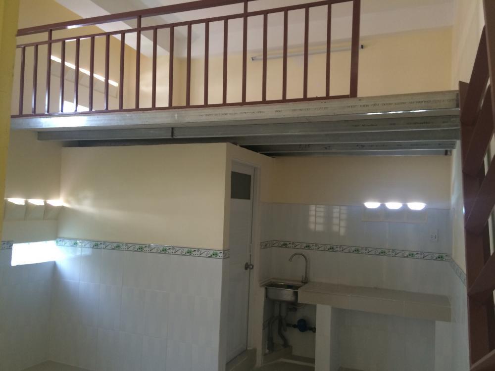 Cho thuê phòng trọ số 363 phạm văn bạch, phường 15, tân bình, dt 18m2, giá 2,3 triệu/tháng