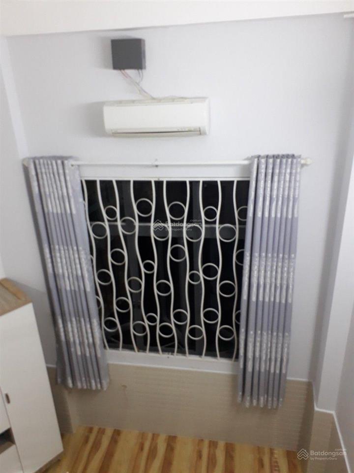 Cho thuê căn hộ duplex, full nội thất tại 654/32 lạc long quân