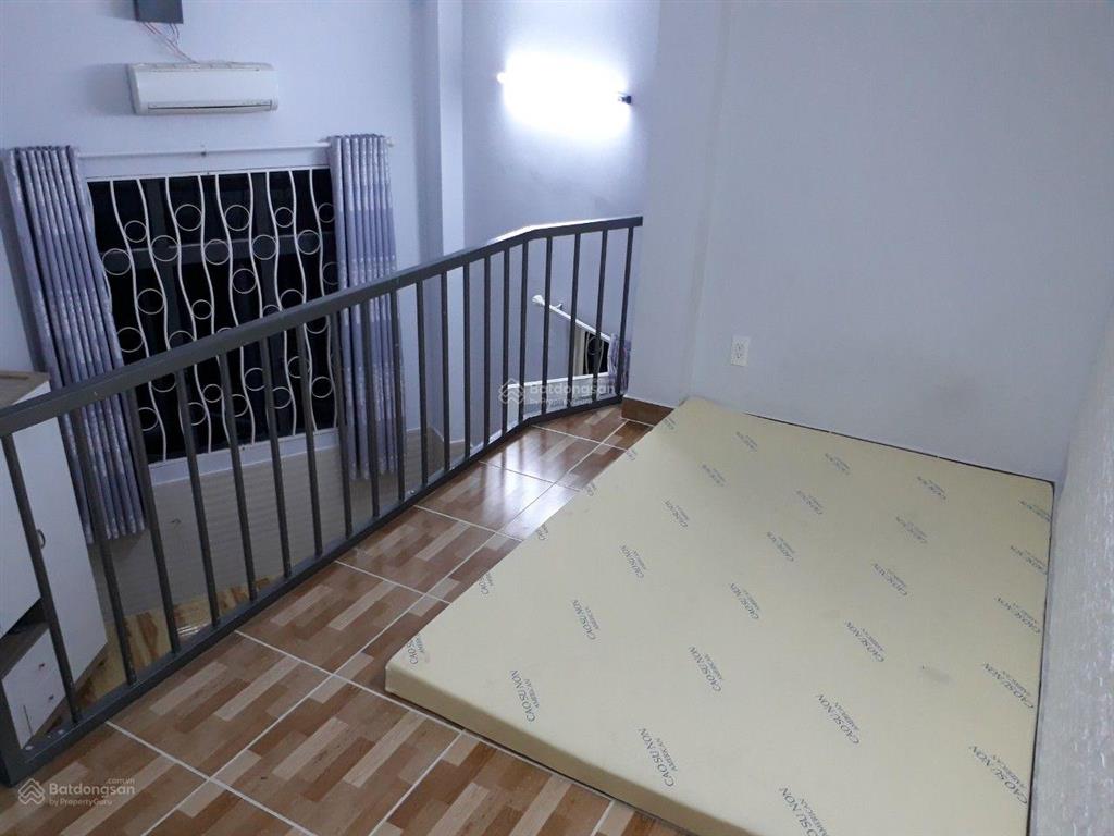 Cho thuê căn hộ duplex, full nội thất tại 654/32 lạc long quân