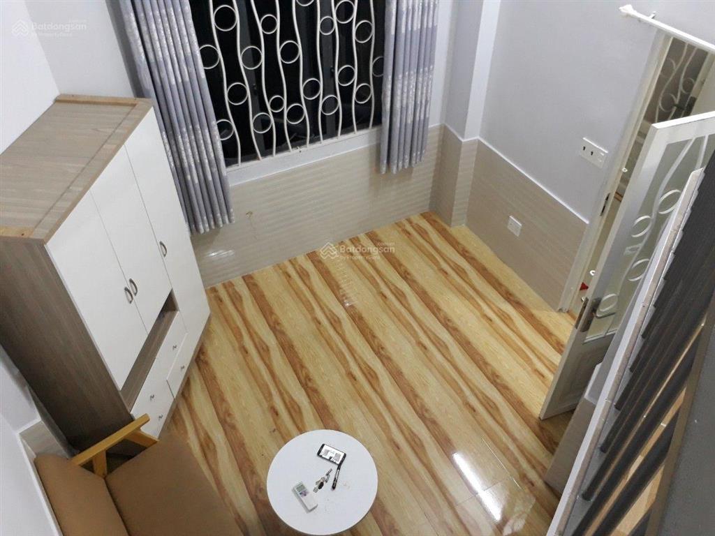 Cho thuê căn hộ duplex, full nội thất tại 654/32 lạc long quân