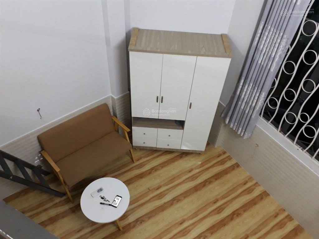 Cho thuê căn hộ duplex, full nội thất tại 654/32 lạc long quân