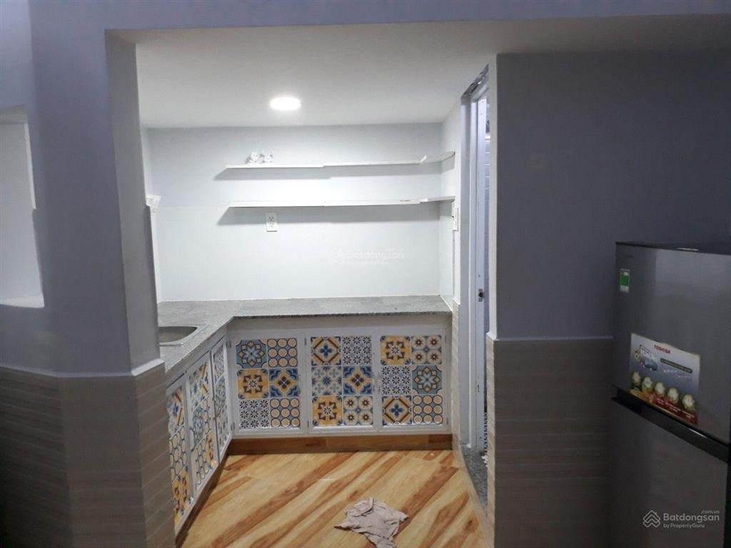 Cho thuê căn hộ duplex, full nội thất tại 654/32 lạc long quân