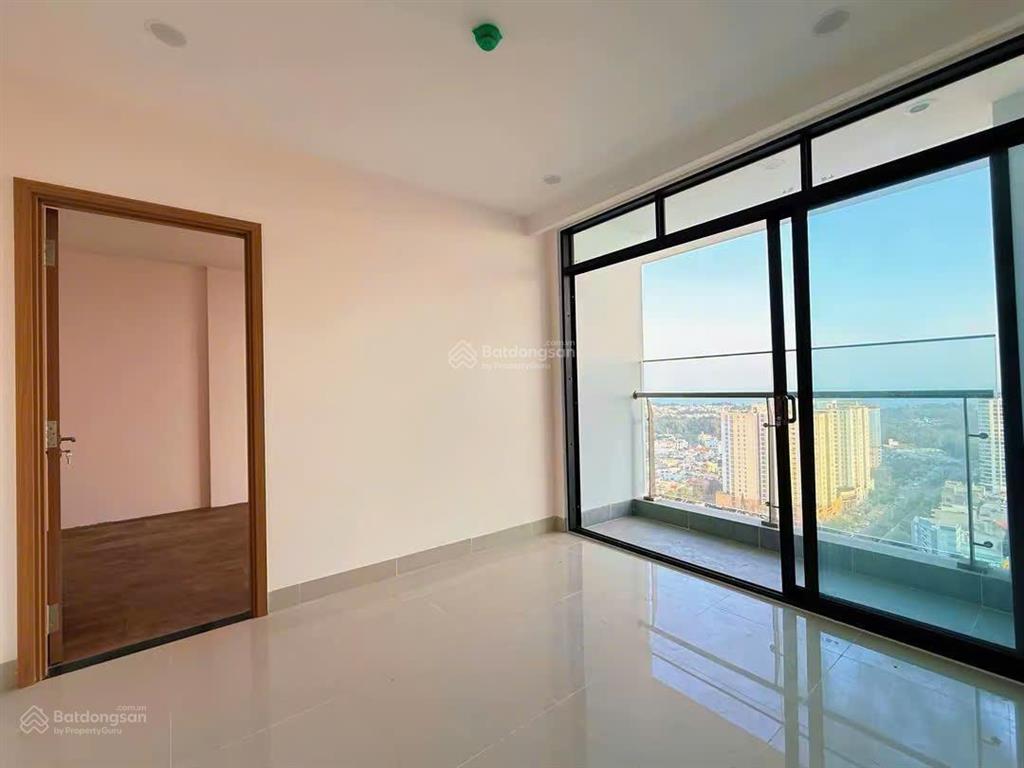 Duplex penthouse 2 tầng, giá 8.99 tỷ  156.86m2, 2 ban công, view biển đông nam, 3pn, 2 phòng khách