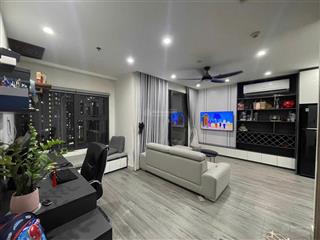 Cho thuê căn góc 2 ngủ + bể bơi, gym, khu vui chơi vinhomes smart city, tây mỗ 0985 609 ***
