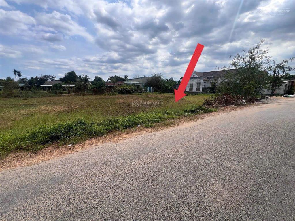 Đất đường nhựa 10m thông tp tân an  20x35m  100 m2 thổ cư  2,6 tỷ