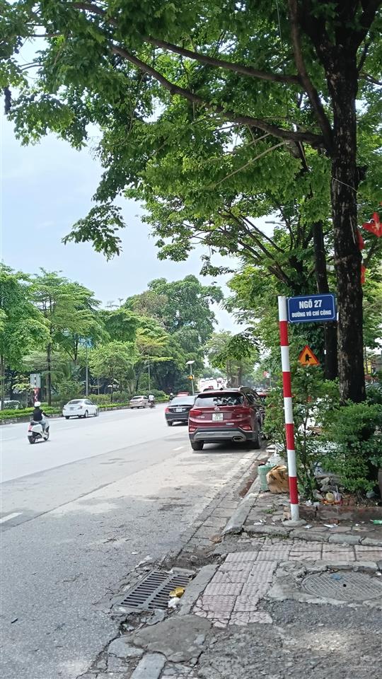 Bán nhà riêng tại ngõ 27, võ chí công, 14.9 tỷ, 64m2, 4pn, 5wc