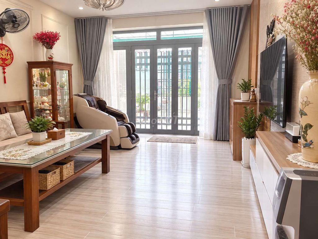 10,2 TỶ – NHÀ ĐẸP TÂN HƯNG Q7 – HẺM XE TẢI  – SỔ HỒNG HOÀN CÔNG