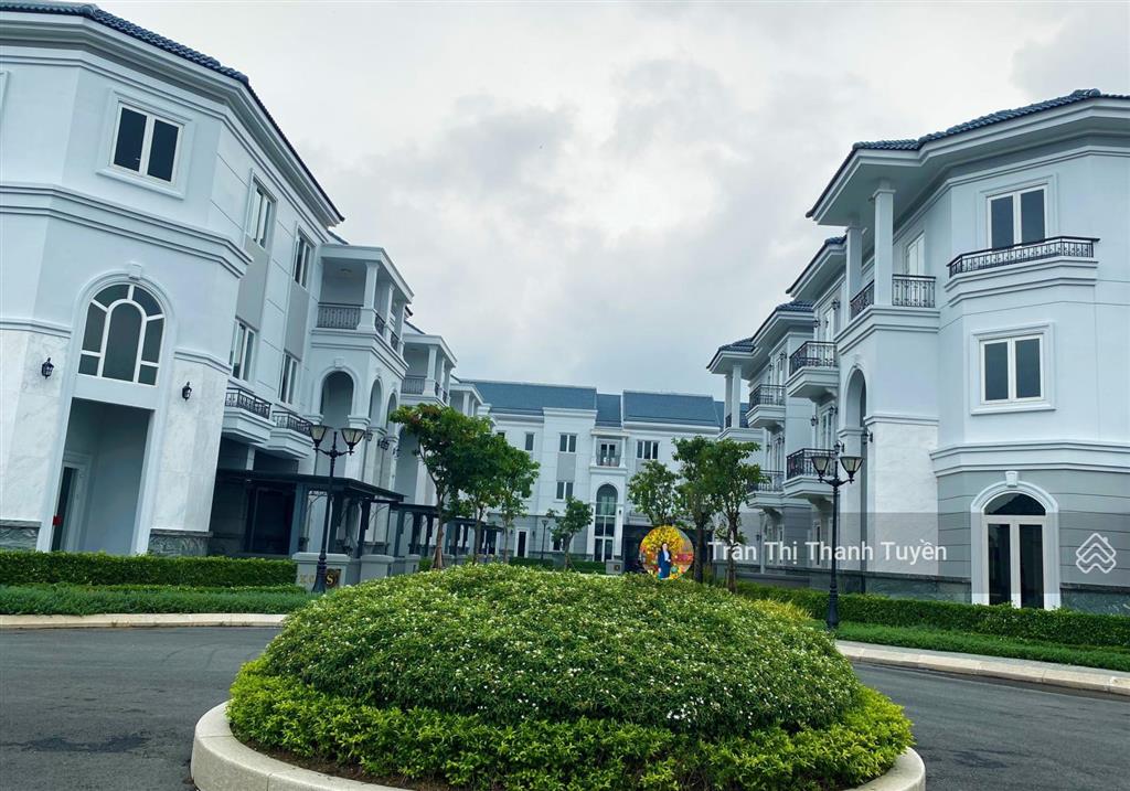 Duy nhất căn góc sol villas 187m2 giá 22.5 tỷ, sổ hồng riêng.  0939 968 ***