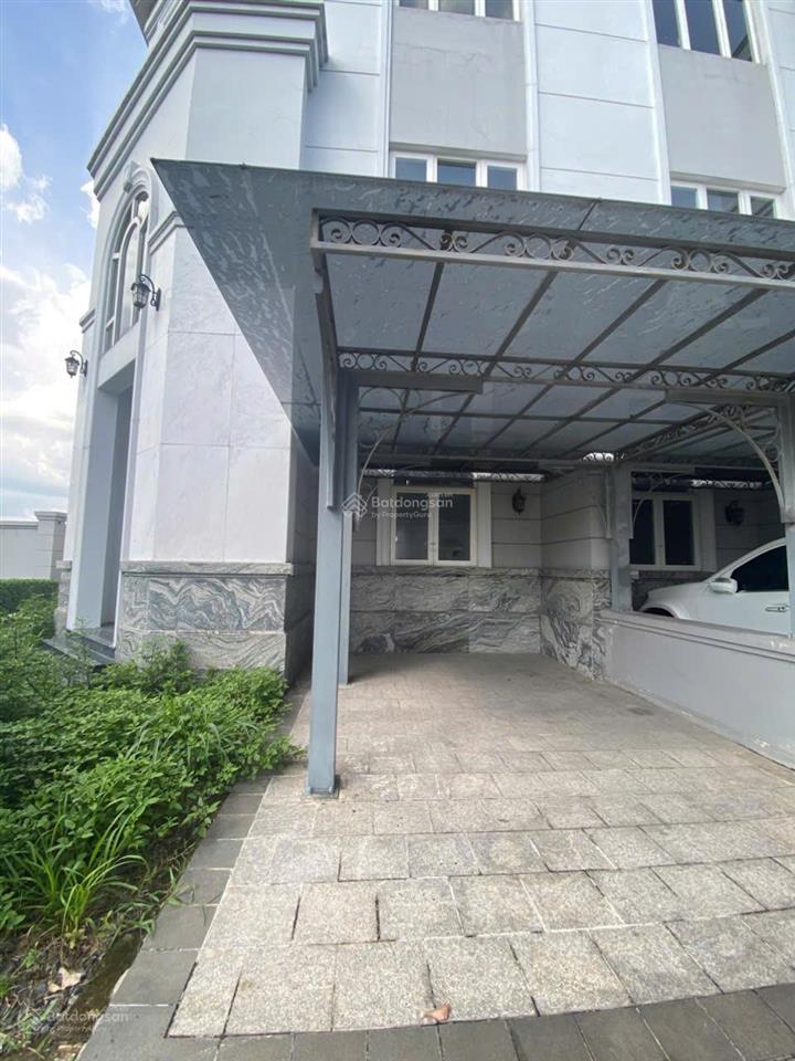 Duy nhất căn góc sol villas 187m2 giá 22.5 tỷ, sổ hồng riêng.  0939 968 ***