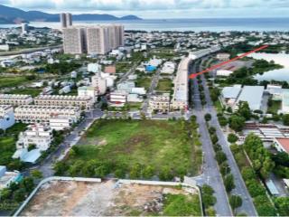 Chính chủ cần bán shophouse 3 tầng trục đường mê linh 33m đi bà nà hill sổ hồng cá nhân lâu dài