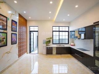 Chính chủ cần bán shophouse đường mê linh đã hoàn thiện nội thất vào ở ngây đẹp phù hợp công ty