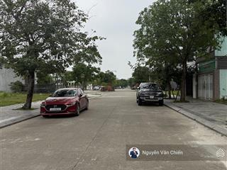 Chính chủ cần bán lô a2 golden hill đường 7,5m hướng đông nam giá sụp hầm 3,9ty/125m2 sổ sẵn