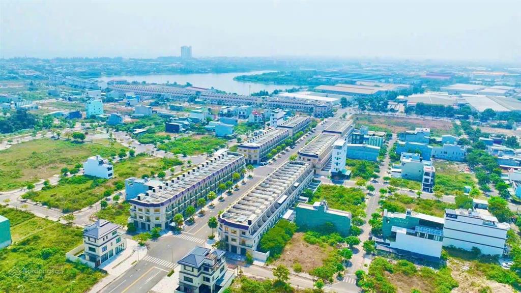 Bán đất nền dự án tại lakeside palace, 3,3 tỷ, 115m2 vị trí đẹp