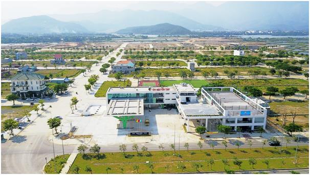 Chính chủ cần bán lô đất nền đường 10,5m golden hill đối diện cổng trường đàm quang trung giá tốt