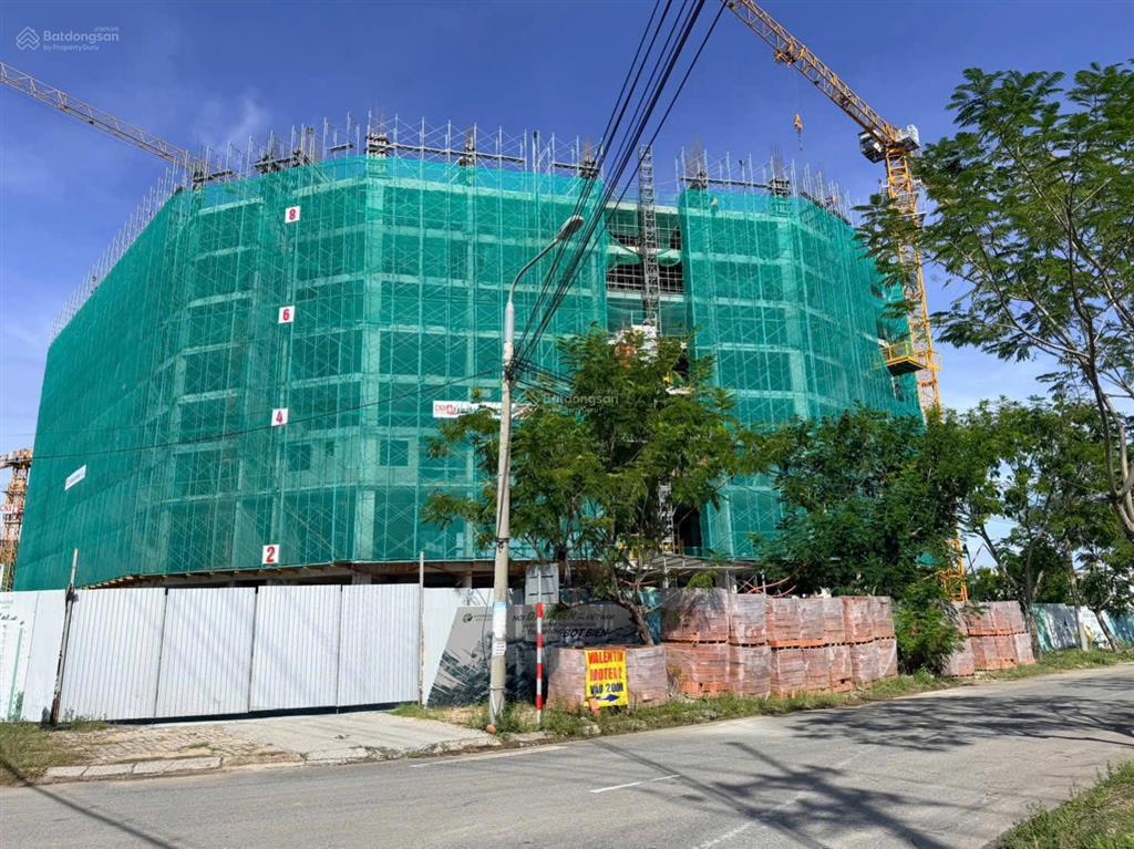 Cần bán lô đất đường thạch sơn 3 2 mặt tiền kẹp công viên 4m giá chỉ 3,5ty/100m2