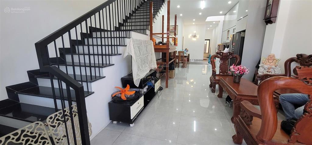 Nhà đẹp giá tốt  chính chủ cần bán nhà tại lakeside đường trung lập 11 mới xây