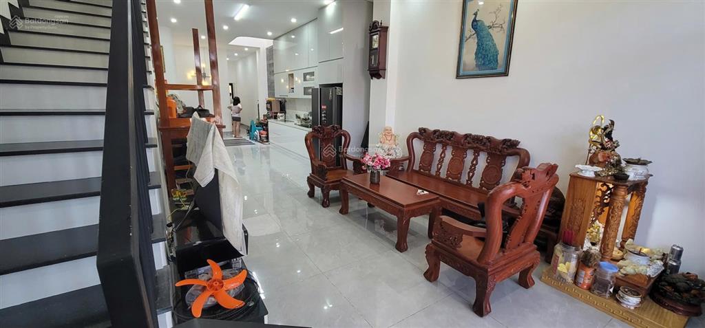 Nhà đẹp giá tốt  chính chủ cần bán nhà tại lakeside đường trung lập 11 mới xây