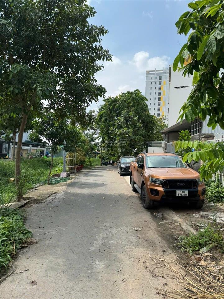 Bán 176m2 đất, đường nhựa 10m, giá chỉ 10 tỷ, khu dân cư an ninh