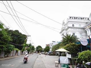 Bán tòa nhà mặt tiền trương văn thành  q9