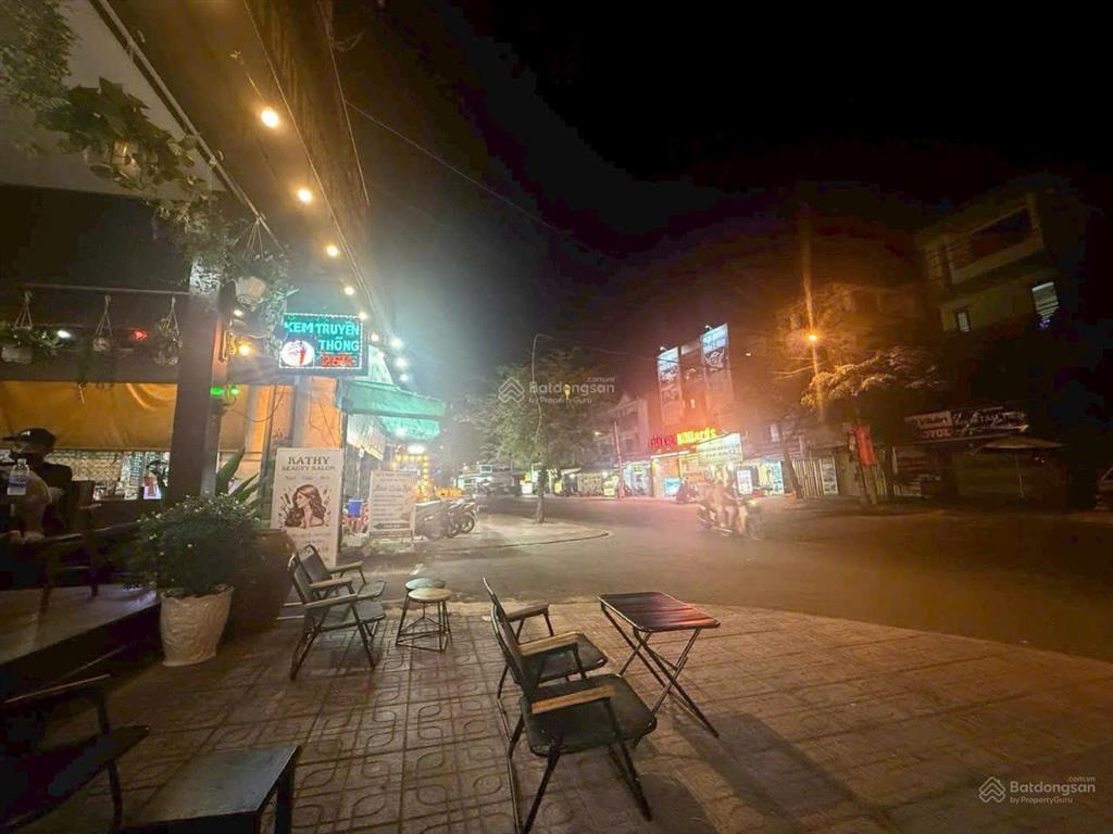 Bán nhà hẻm xe hơi man thiện giá 5.7 tỷ