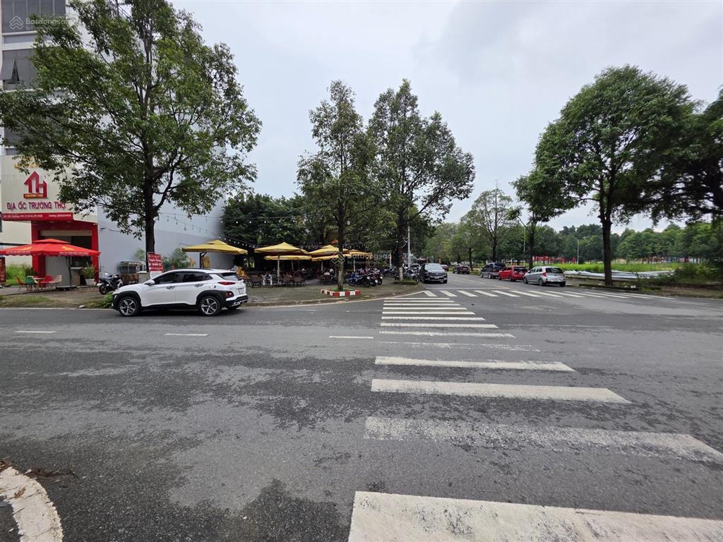 Đất đẹp mặt tiền sầm uất gs1 khu bigc go p. đông hòa, dĩ an