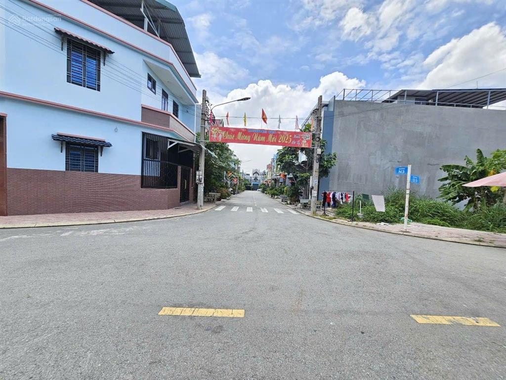 Đất 79m 2 mặt tiền kdc lê phong tân bình, phường tân bình, tp dĩ an