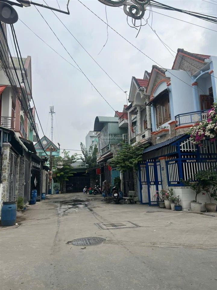 Nhà phố 2 mặt tiền l kdc gần chợ tân long, phường tân đông hiệp, dĩ an