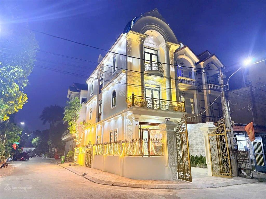 Nhà tân cổ điển đẹp mới xây kdc phú hồng thịnh 5, phường an phú, thuận an