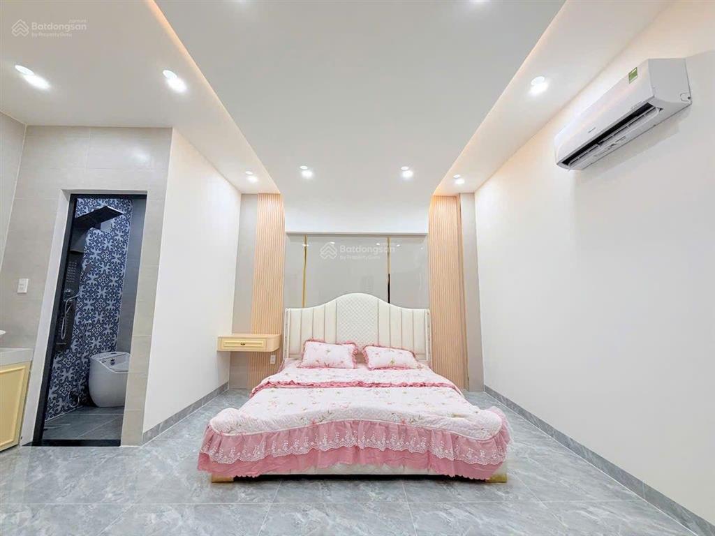 Nhà tân cổ điển đẹp mới xây kdc phú hồng thịnh 5, phường an phú, thuận an