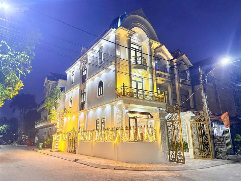 Nhà tân cổ điển đẹp mới xây kdc phú hồng thịnh 5, phường an phú, thuận an
