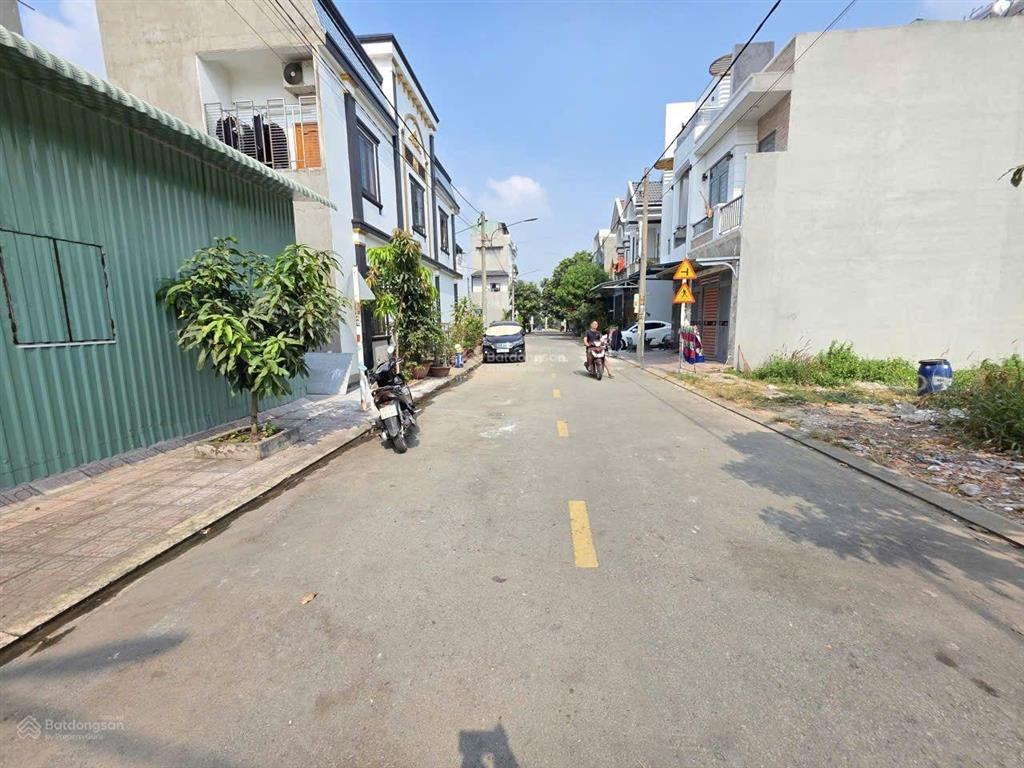 Đất 2 mặt tiền kdc lê phong tân bình, phường tân bình, tp dĩ an