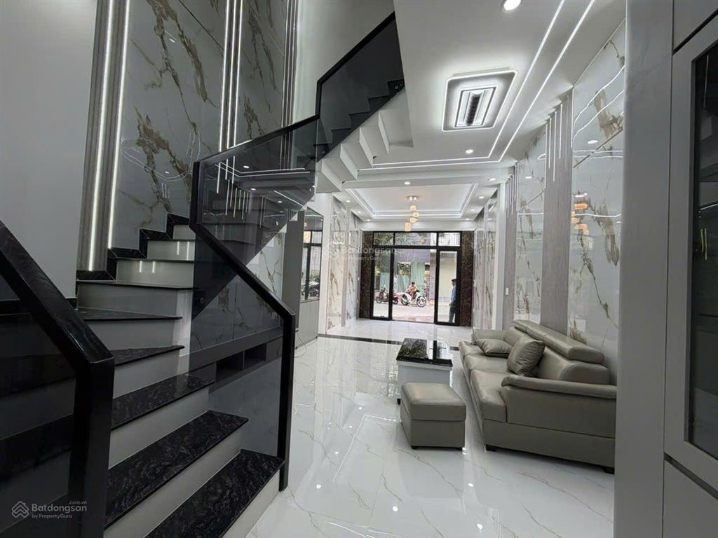 Nhà phố kdc phú hồng đạt, phường bình chuẩn, tp thuận an.