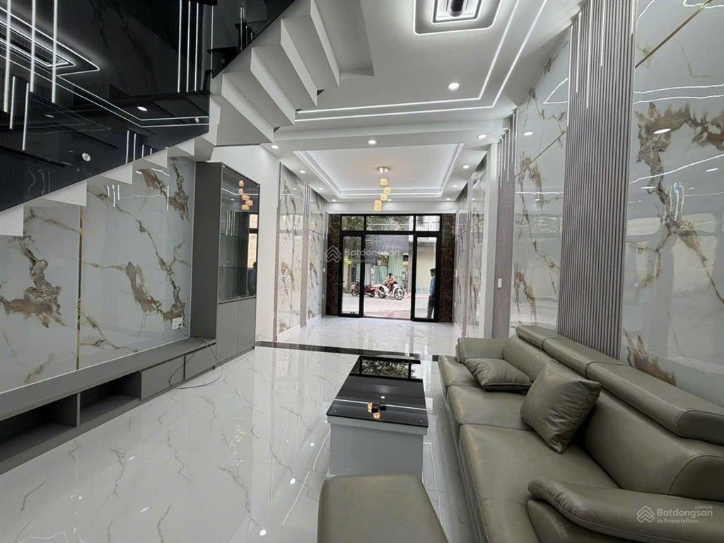 Nhà phố kdc phú hồng đạt, phường bình chuẩn, tp thuận an.