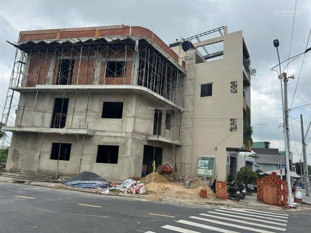 Đất 2 mặt tiền kinh doanh thủ khoa huân gần chợ búng và ngã tư hòa lân tp thuận an