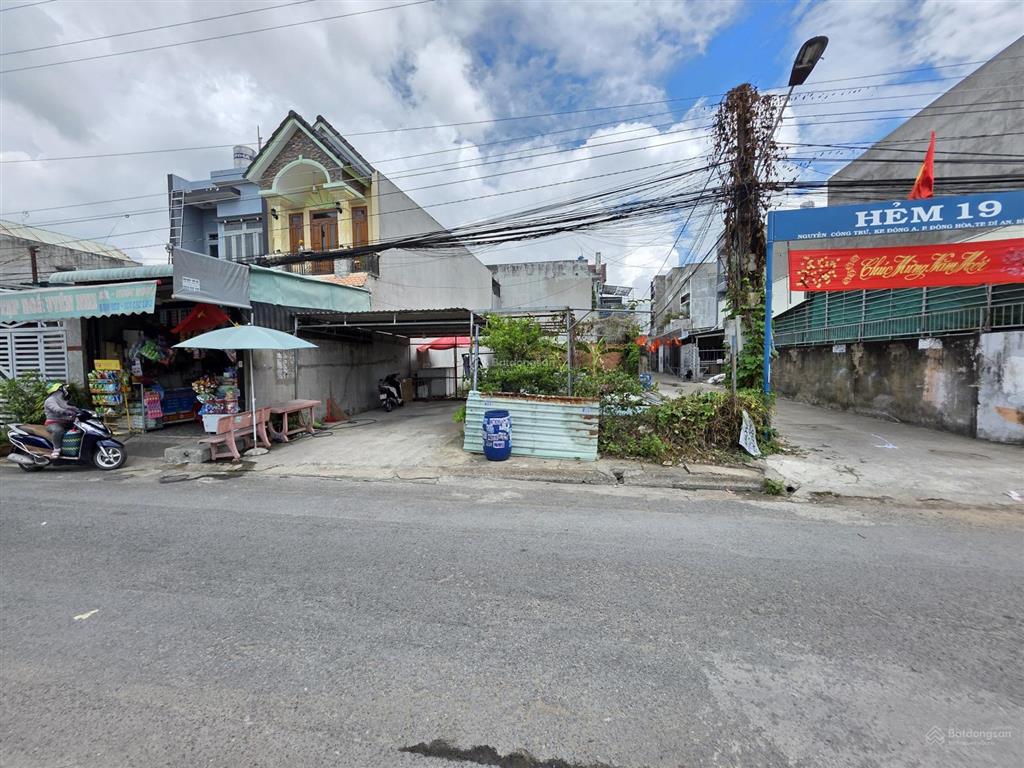 Đất 200m ngang 8.8m mặt tiền nguyễn công trứ , phường đông hòa, tp dĩ an.