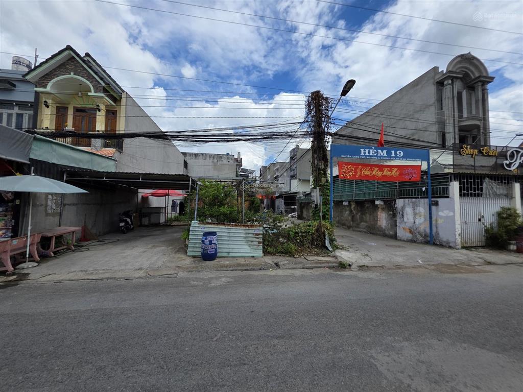 Đất 200m ngang 8.8m mặt tiền nguyễn công trứ , phường đông hòa, tp dĩ an.