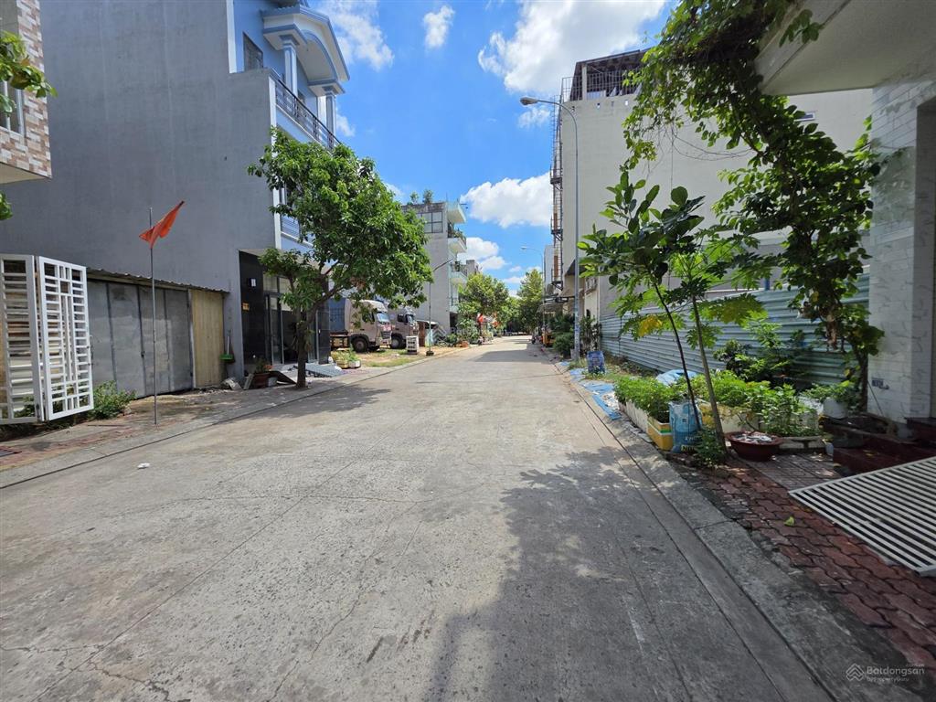 Đất 75m2 kdc sóng thần b liền kề vincom dĩ an, phường dĩ an, tp dĩ an